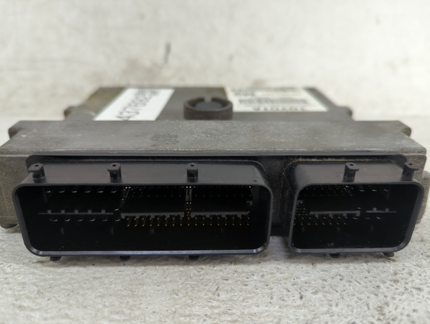 2009-2010 Toyota Corolla PCM Engine Control Computer ECU ECM PCU OEM P/N:89661-02M91 Fits Fits 2009 2010 OEM Used Auto Parts
