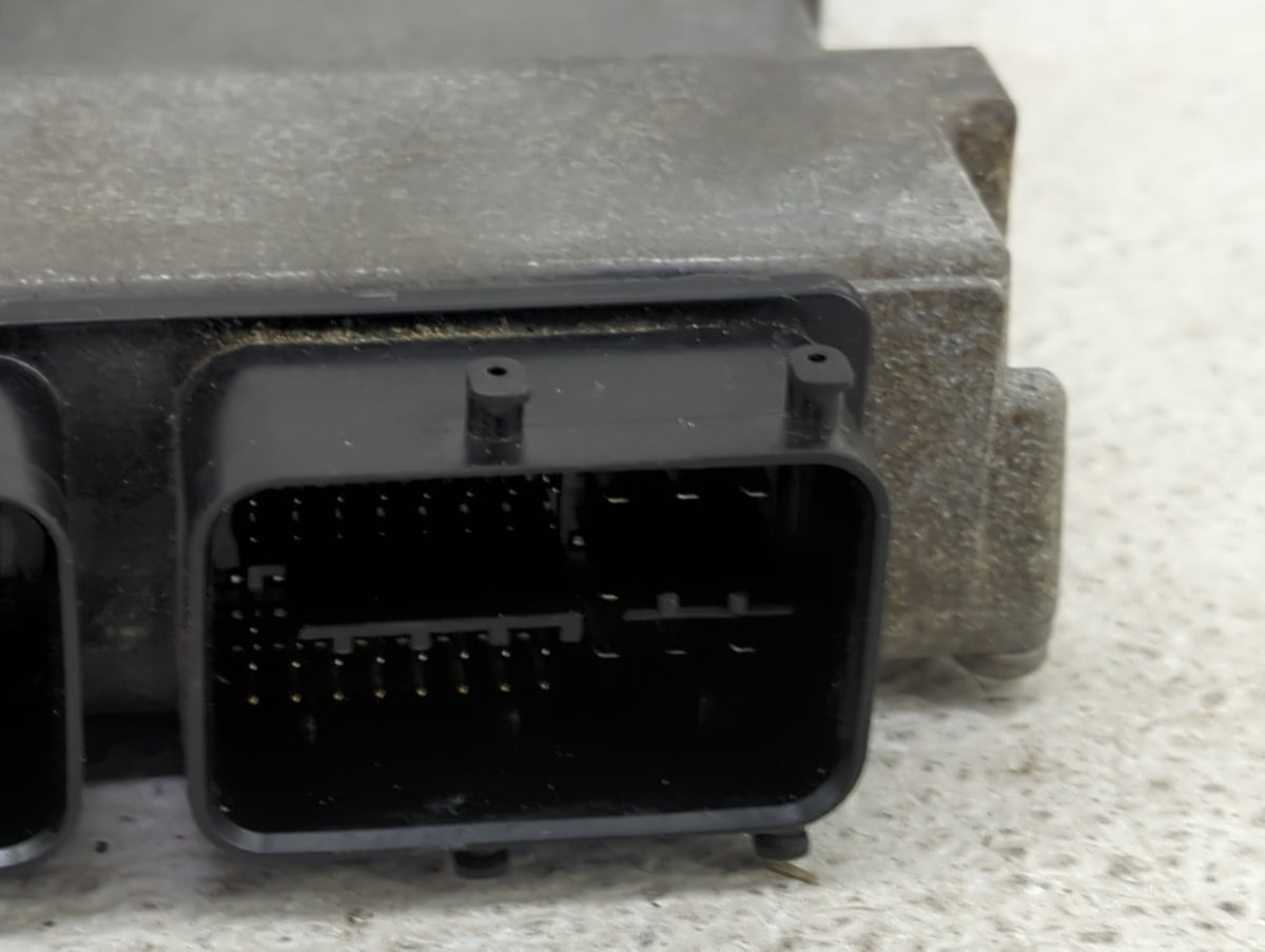2009-2010 Toyota Corolla PCM Engine Control Computer ECU ECM PCU OEM P/N:89661-02M91 Fits Fits 2009 2010 OEM Used Auto Parts