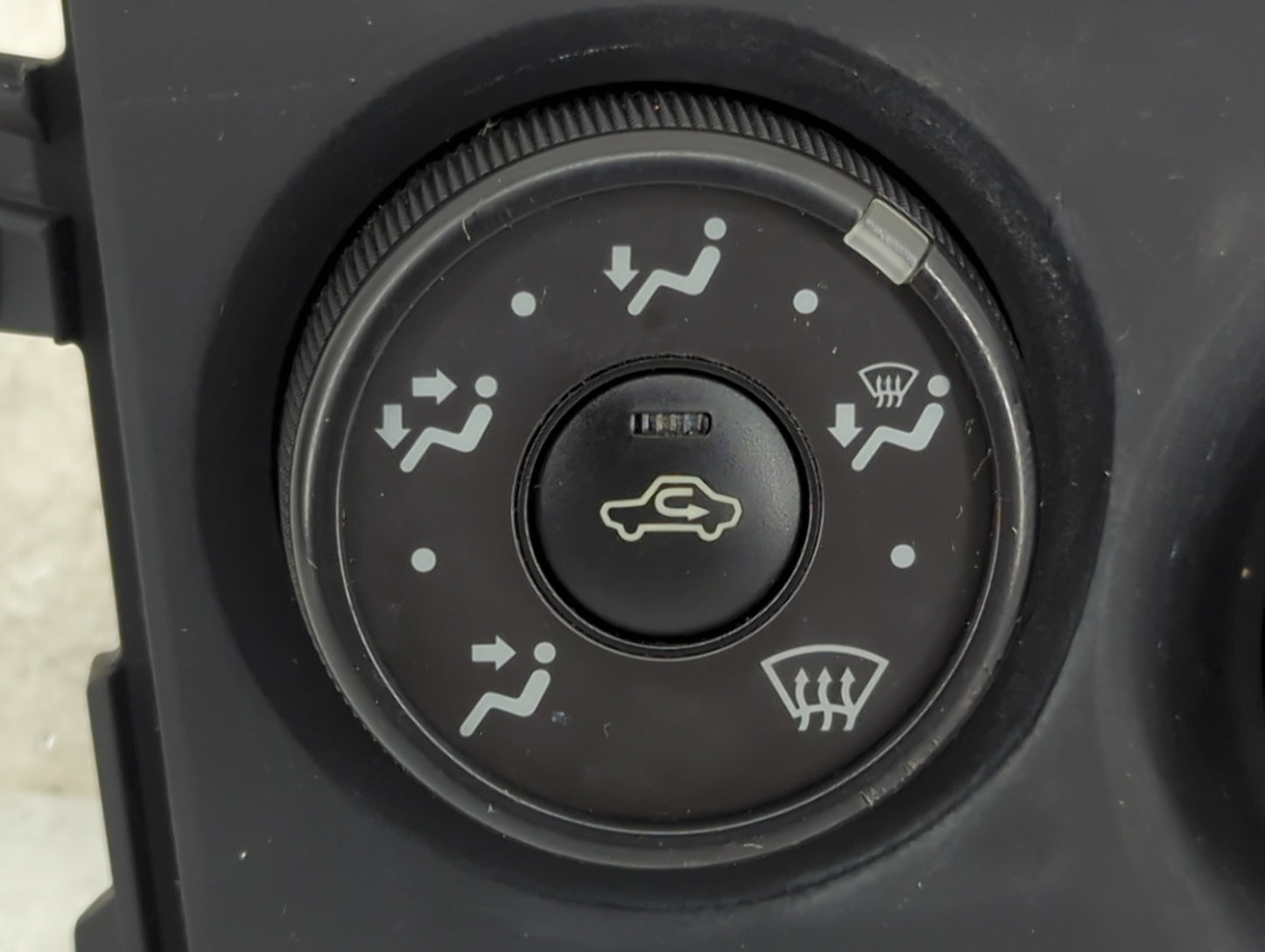 2010 Toyota Corolla Climate Control Module Temperature AC/Heater Replacement P/N:55406-02260 55406-02250, 75D403, 75D402 Fit