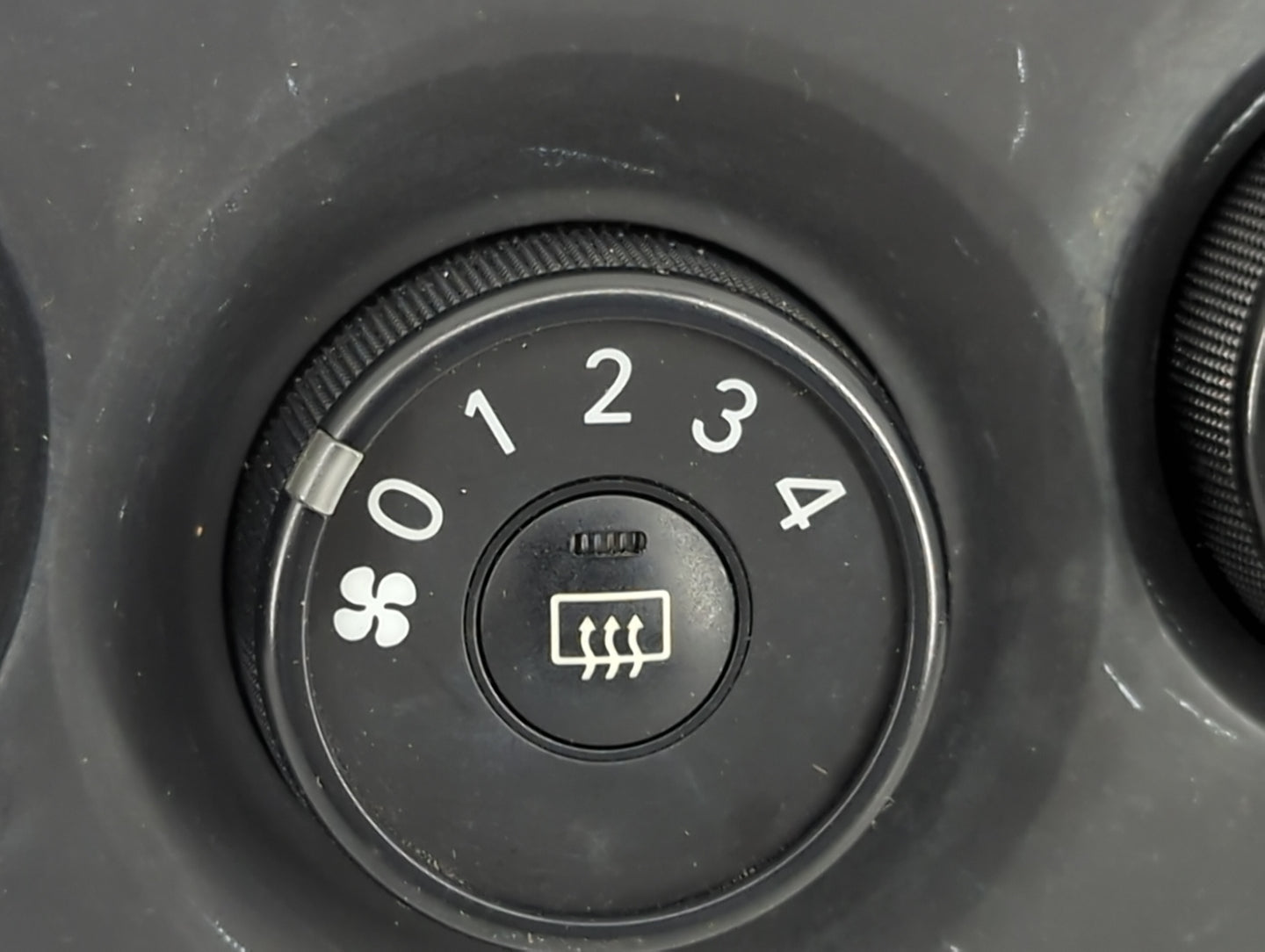 2010 Toyota Corolla Climate Control Module Temperature AC/Heater Replacement P/N:55406-02260 55406-02250, 75D403, 75D402 Fit