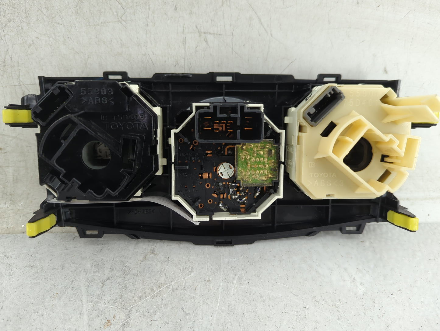 2010 Toyota Corolla Climate Control Module Temperature AC/Heater Replacement P/N:55406-02260 55406-02250, 75D403, 75D402 Fit