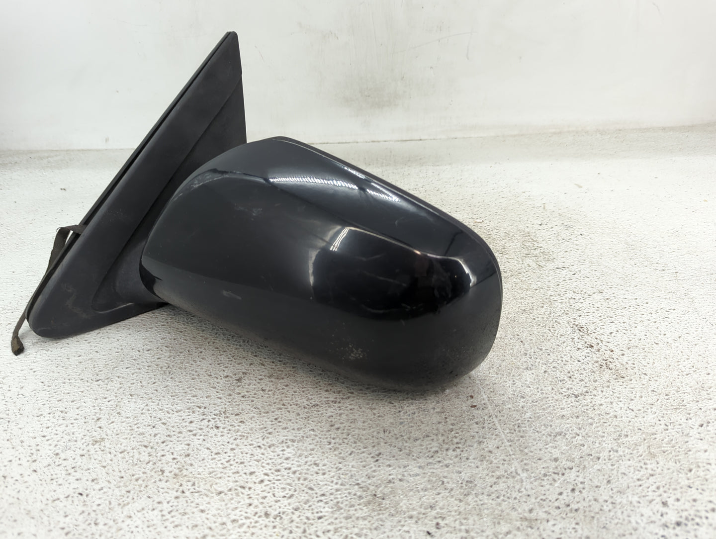 2009-2013 Toyota Corolla Driver Side View Mirror - Left Door Mirror OEM Used - Oemusedautoparts1.com
