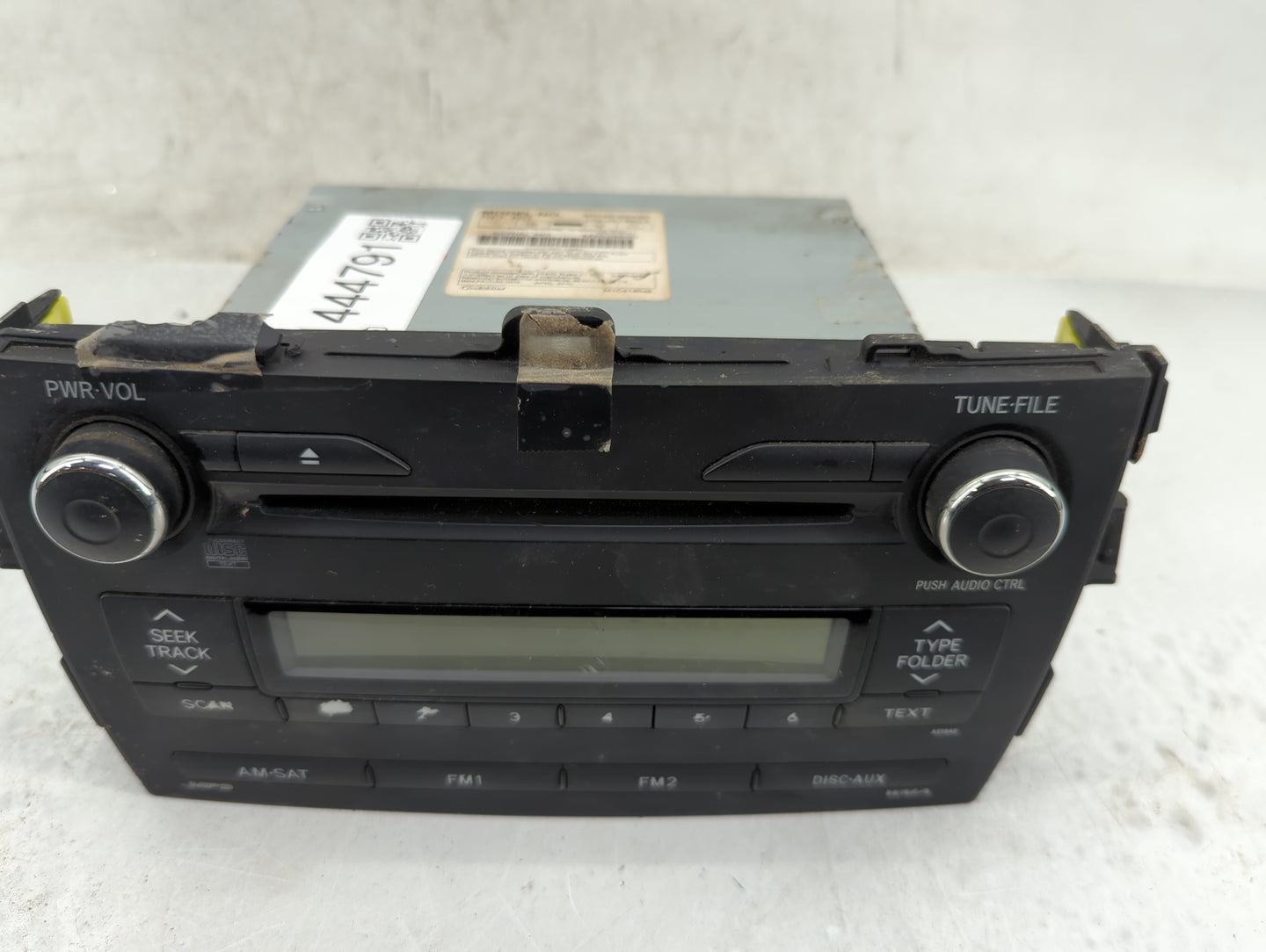 2009-2010 Toyota Corolla Radio AM FM Cd Player Receiver Replacement P/N:86120-02A90 CQ-JS7862X Fits Fits 2009 2010 OEM Used 