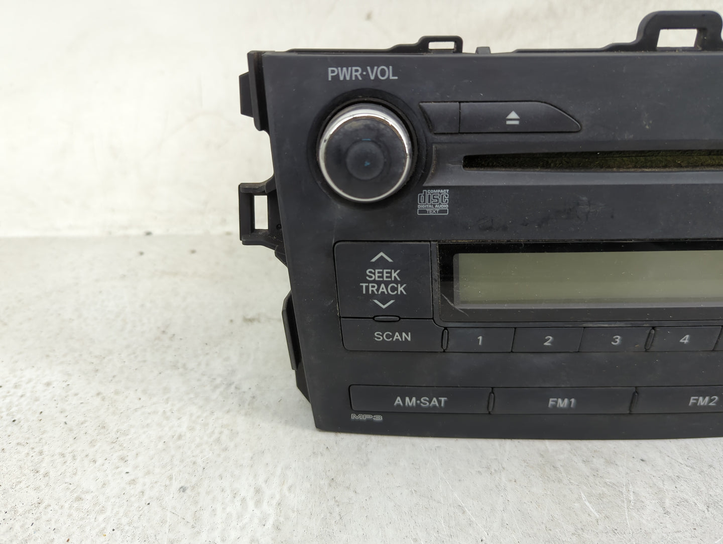 2009-2010 Toyota Corolla Radio AM FM Cd Player Receiver Replacement P/N:86120-02A90 CQ-JS7862X Fits Fits 2009 2010 OEM Used 
