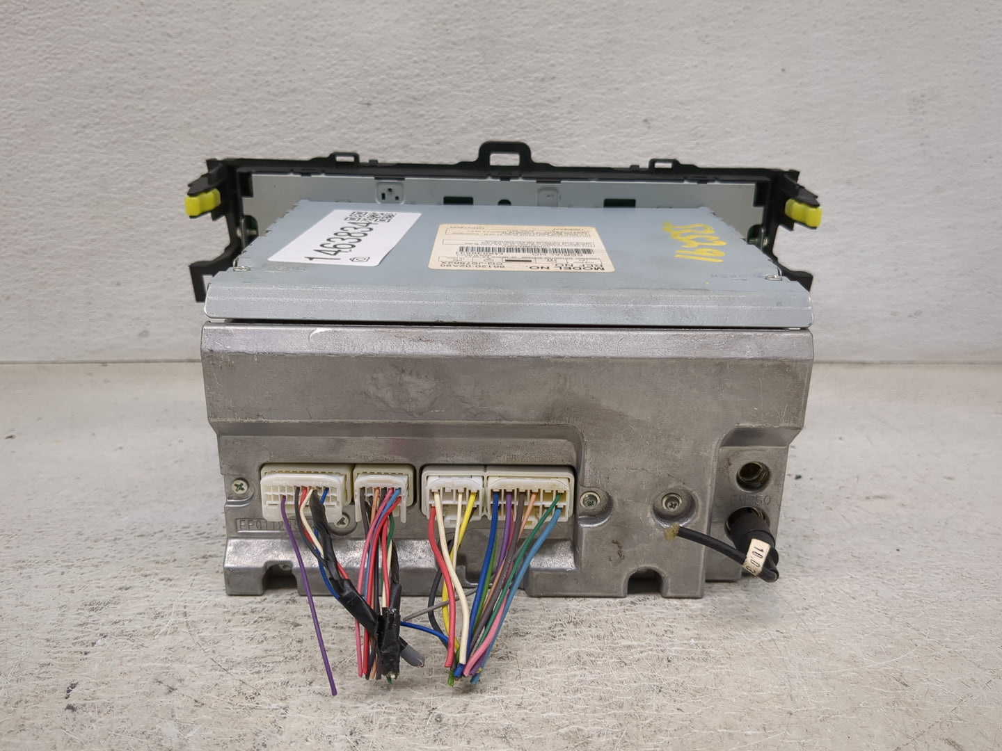 2009-2010 Toyota Corolla Radio AM FM Cd Player Receiver Replacement P/N:86120-02A90 CQ-JS7862X Fits Fits 2009 2010 OEM Used 