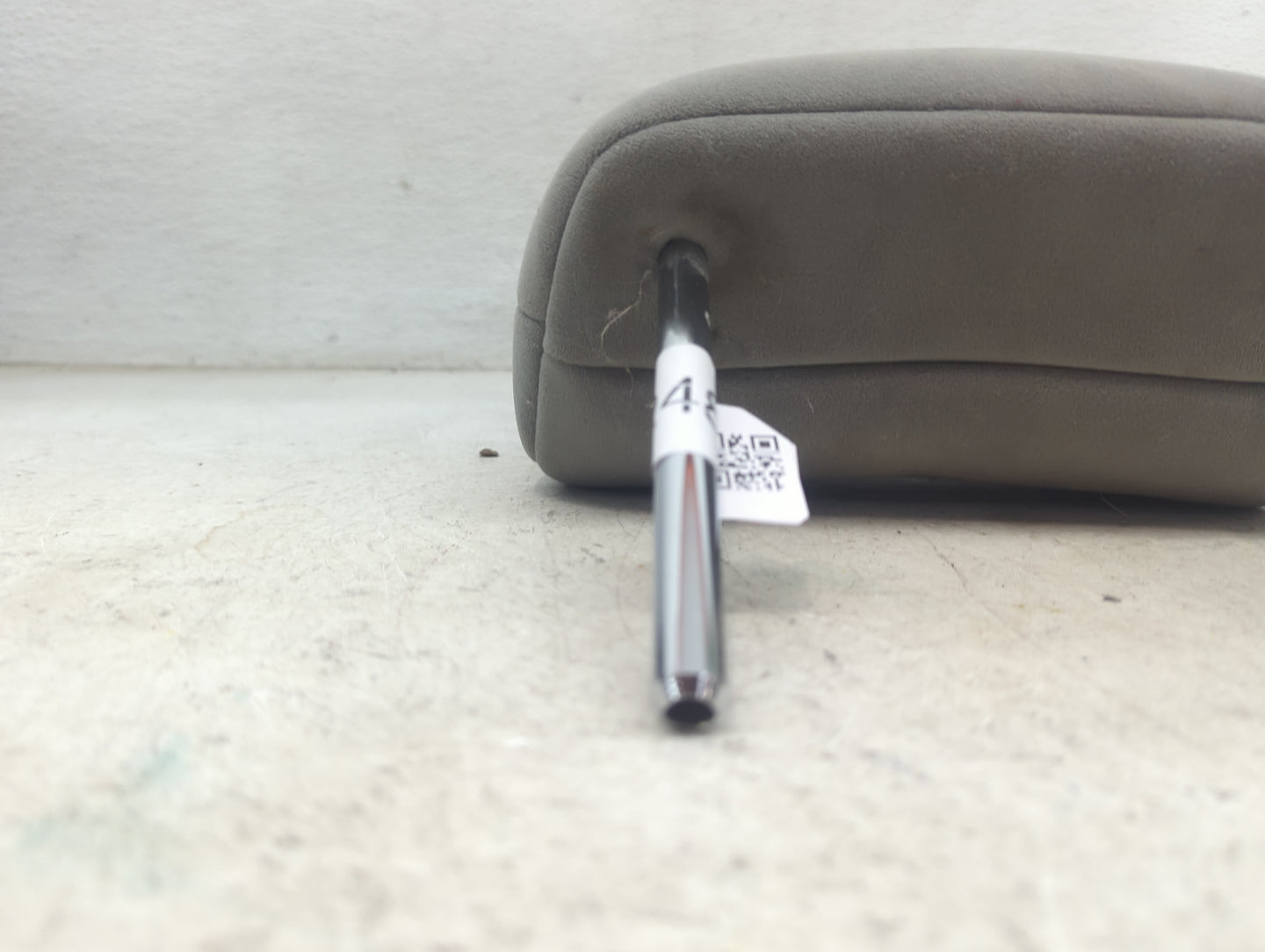 2010 Toyota Corolla Headrest Head Rest Front Driver Seat Gray - Oemusedautoparts1.com