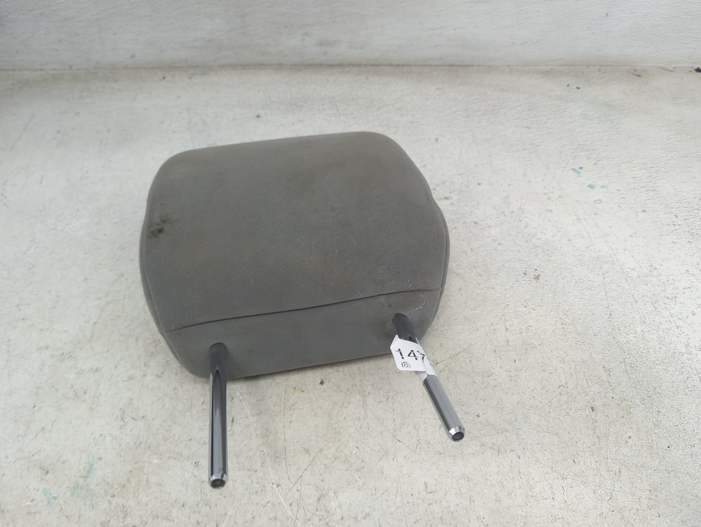 2010 Toyota Corolla Headrest Head Rest Front Driver Seat Gray - Oemusedautoparts1.com