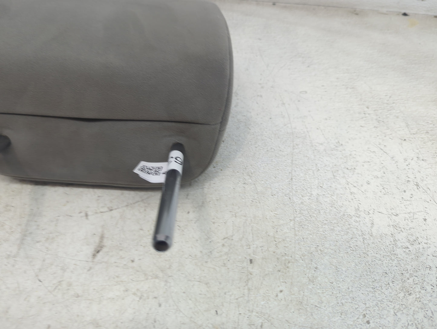 2009-2010 Toyota Corolla Headrest Head Rest Front Driver Passenger Seat Fits Fits 2009 2010 OEM Used Auto Parts - Oemusedaut
