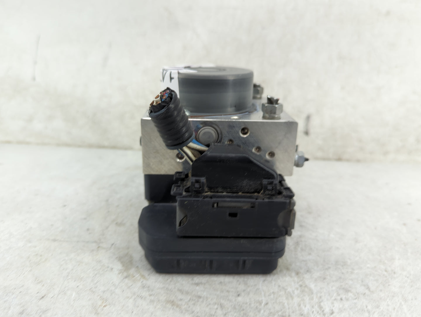 2009-2010 Toyota Corolla ABS Pump Control Module Replacement P/N:44540-02200 89541-12700, 116040-30070 Fits Fits 2009 2010 O