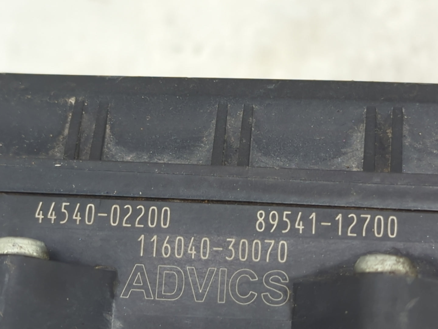 2009-2010 Toyota Corolla ABS Pump Control Module Replacement P/N:44540-02200 89541-12700, 116040-30070 Fits Fits 2009 2010 O
