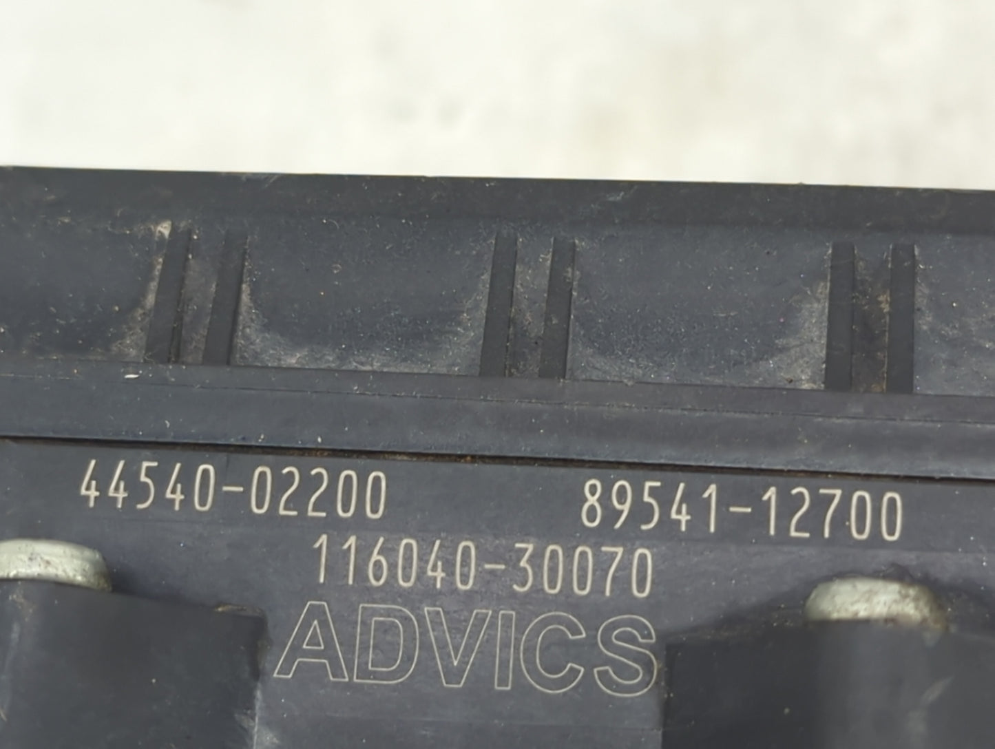 2009-2010 Toyota Corolla ABS Pump Control Module Replacement P/N:44540-02200 89541-12700, 116040-30070 Fits Fits 2009 2010 O