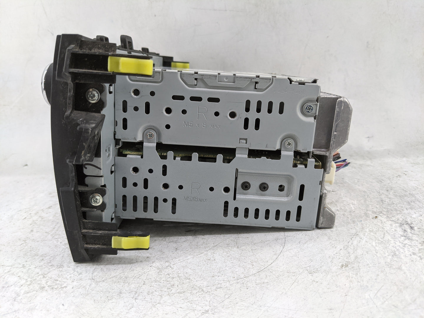 2009-2010 Toyota Corolla Radio AM FM Cd Player Receiver Replacement P/N:86120-02A90 CQ-JS7862X Fits Fits 2009 2010 OEM Used 