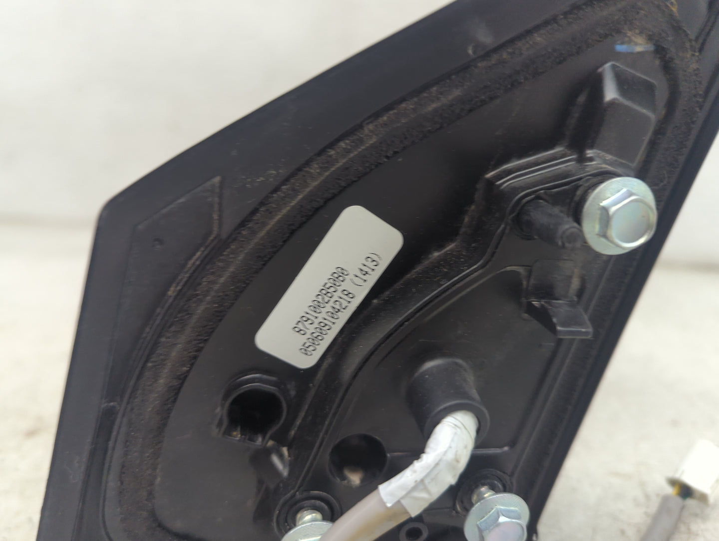 2009-2013 Toyota Corolla Passenger Side View Mirror - Right Door Mirror OEM Used - Oemusedautoparts1.com