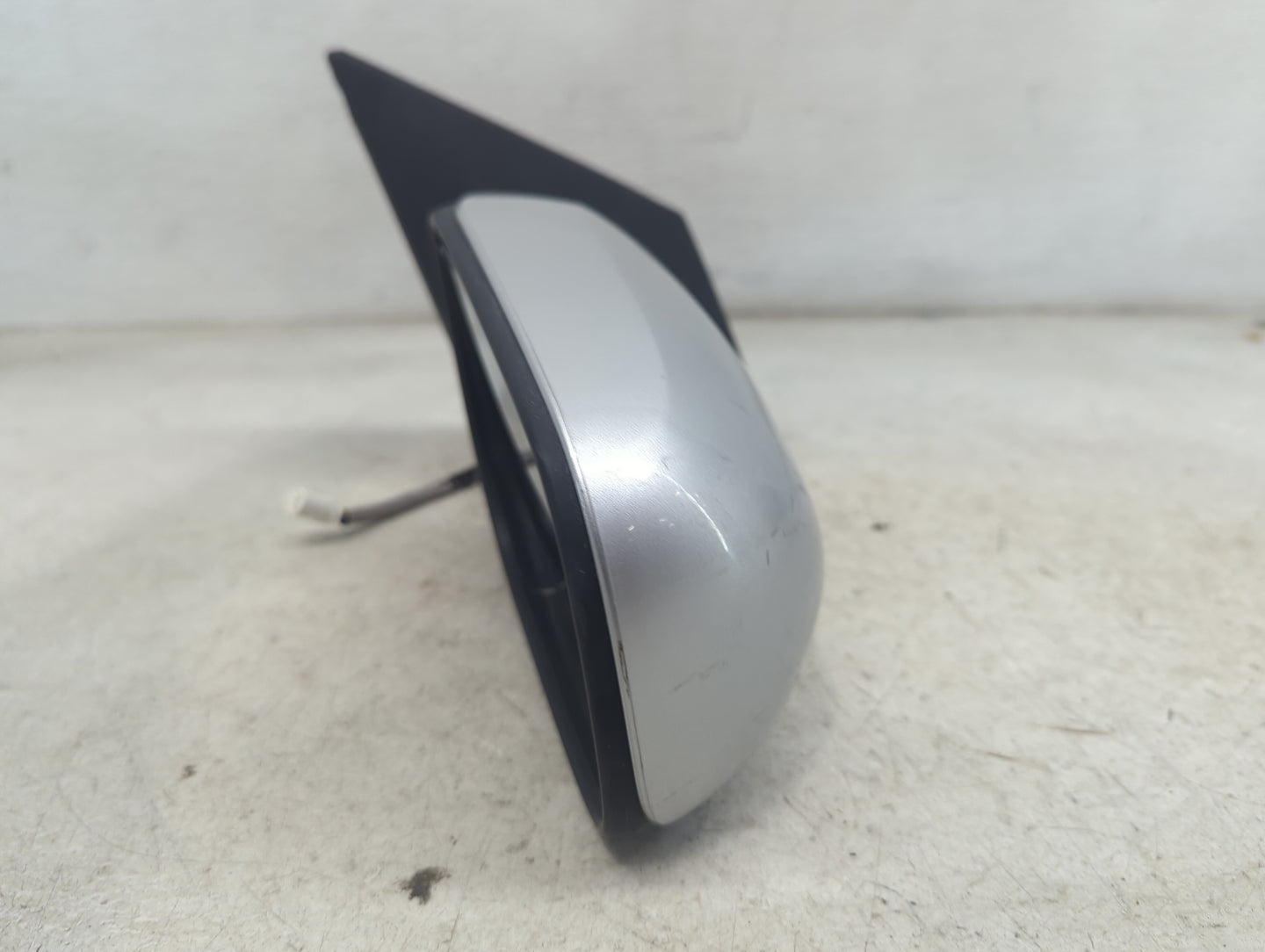 2009-2013 Toyota Corolla Passenger Side View Mirror - Right Door Mirror OEM Used - Oemusedautoparts1.com