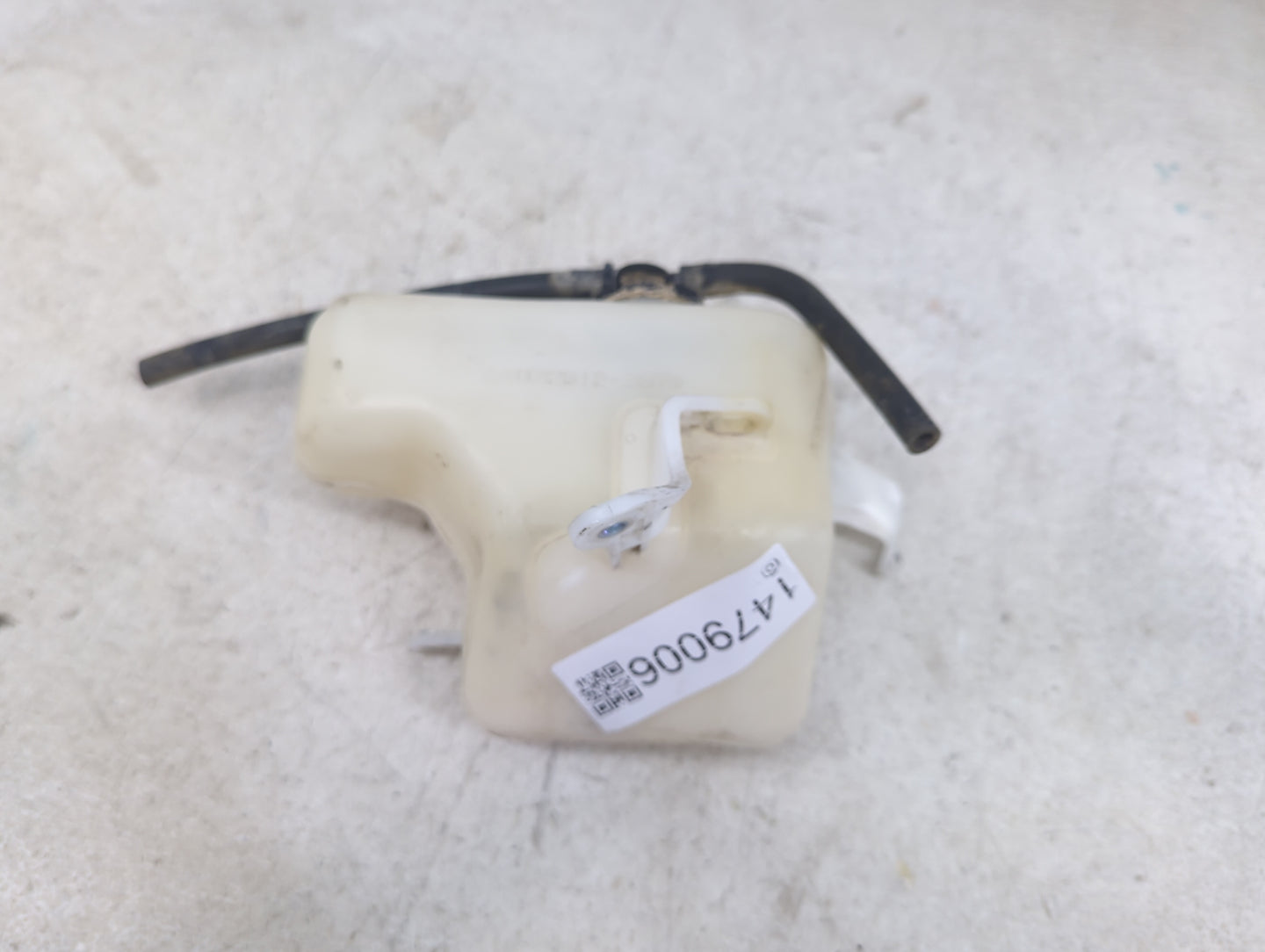 2009-2013 Toyota Corolla Radiator Coolant Overflow Expansion Tank Bottle 1479006 - Oemusedautoparts1.com