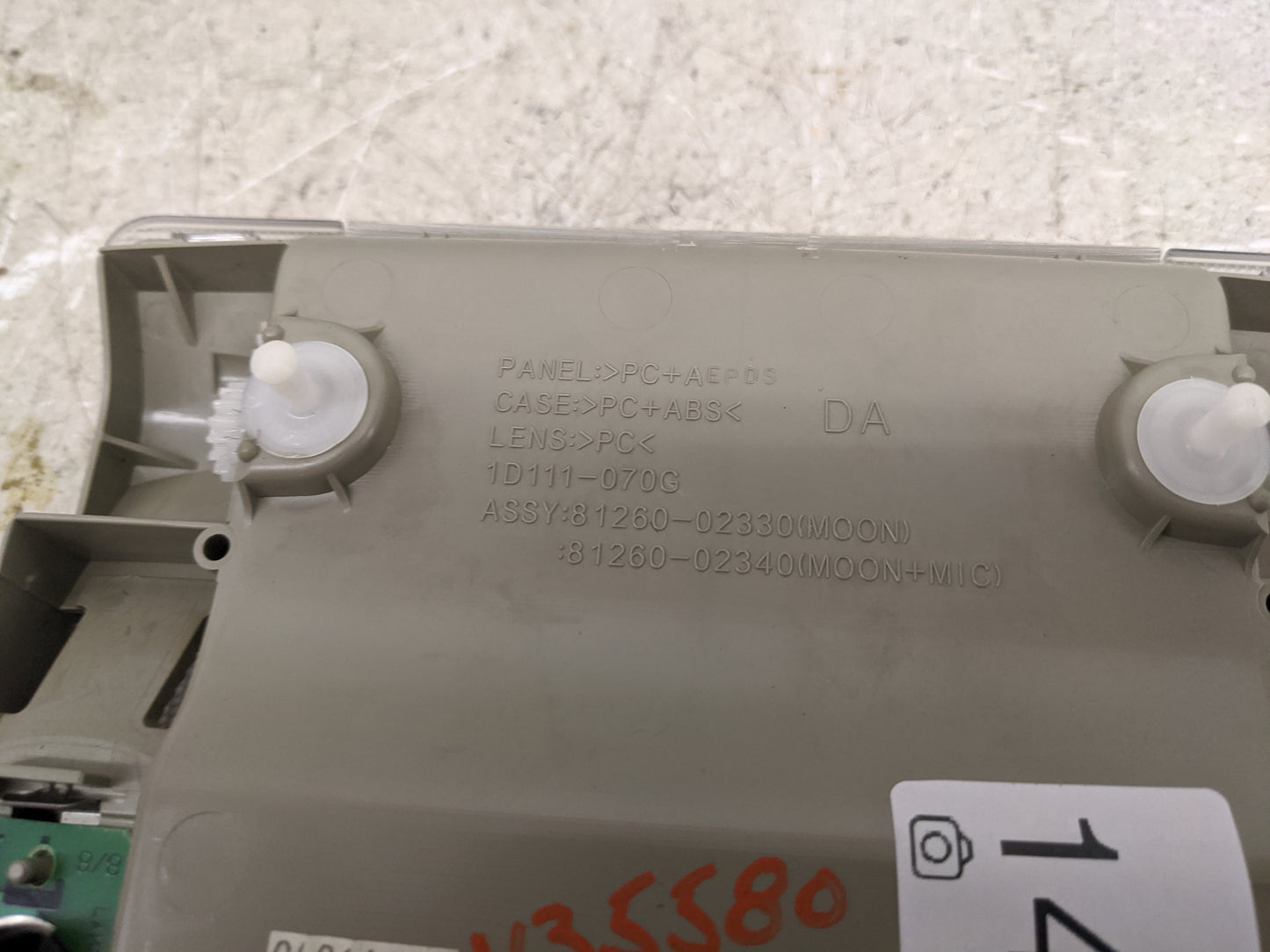 2009-2013 Toyota Corolla Overhead Roof Console 1481948 - Oemusedautoparts1.com