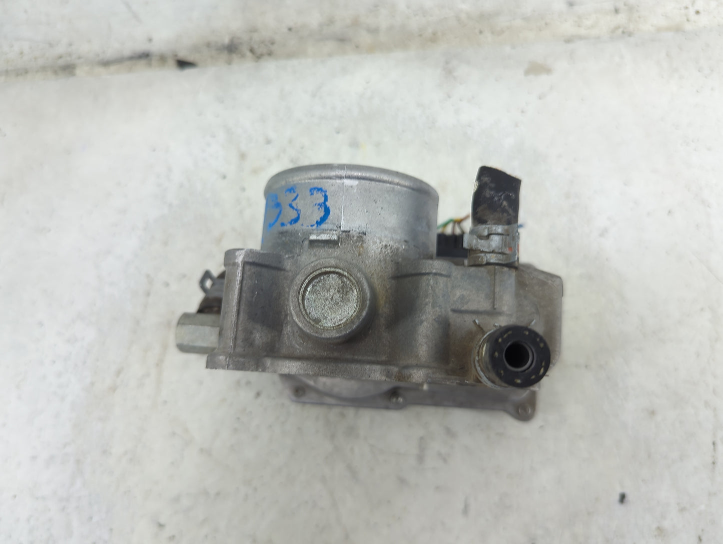 2010 Toyota Corolla Throttle Body P/N:22030-0T070 Fits OEM Used Auto Parts - Oemusedautoparts1.com
