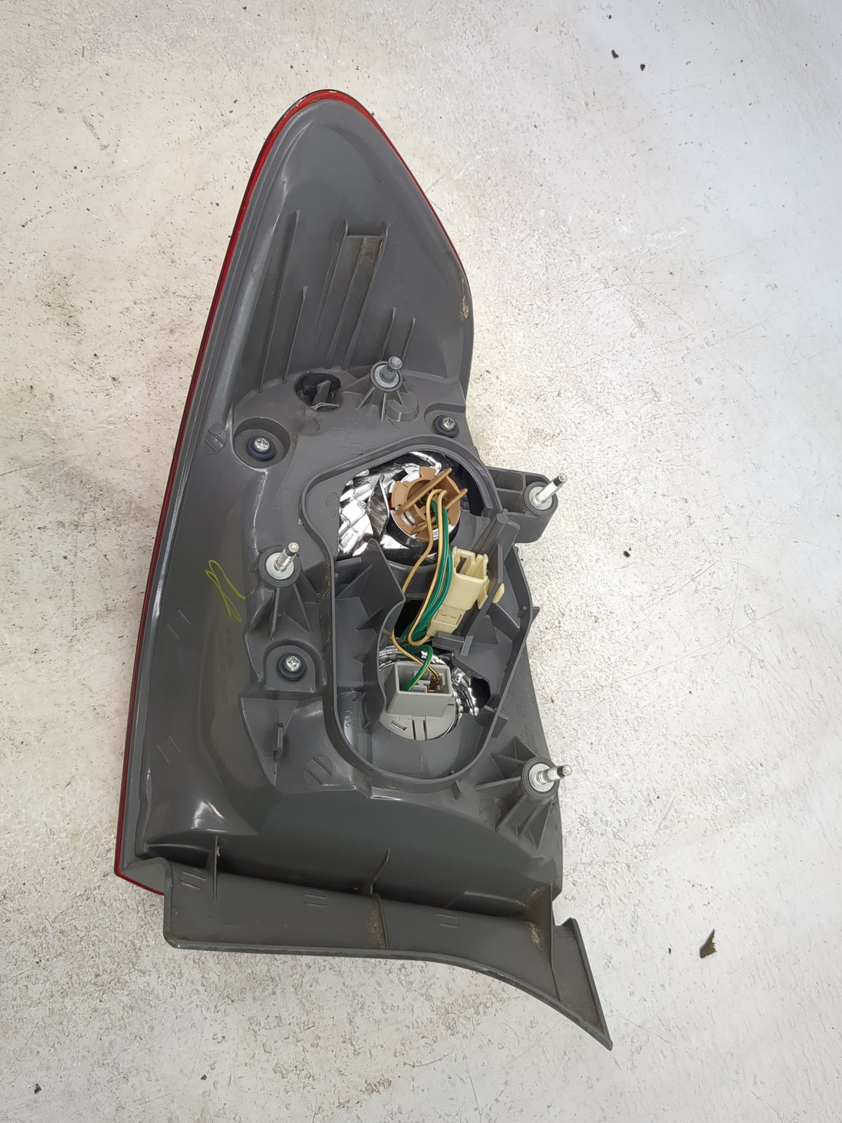 2009-2010 Toyota Corolla Tail Light Assembly Driver Left OEM Fits Fits 2009 2010 OEM Used Auto Parts - Oemusedautoparts1.com