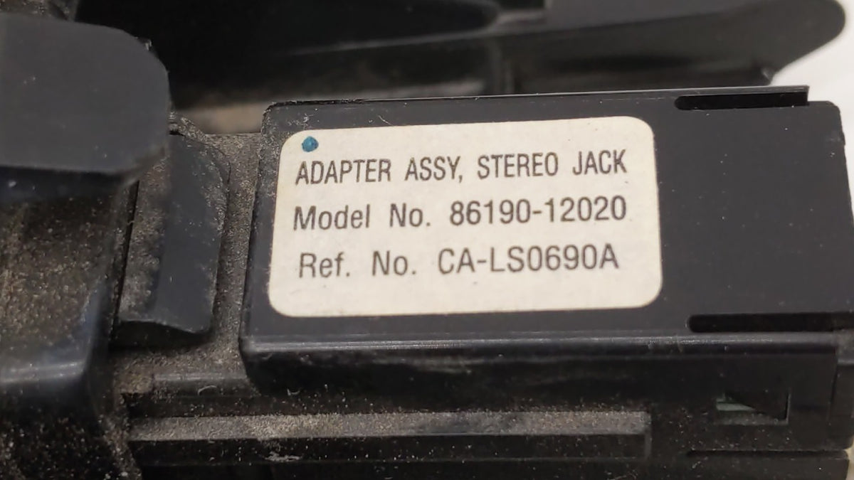 2020 Toyota C-hr AUX and Display Clock - Oemusedautoparts1.com