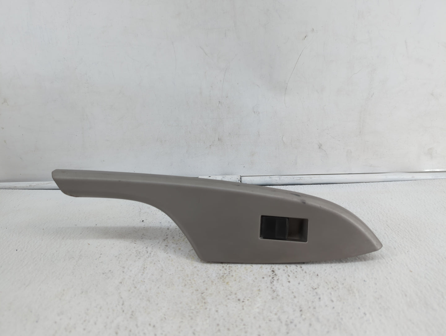 2010 Toyota Corolla Passenger Right Rear Power Window Switch 74271-02260 - Oemusedautoparts1.com