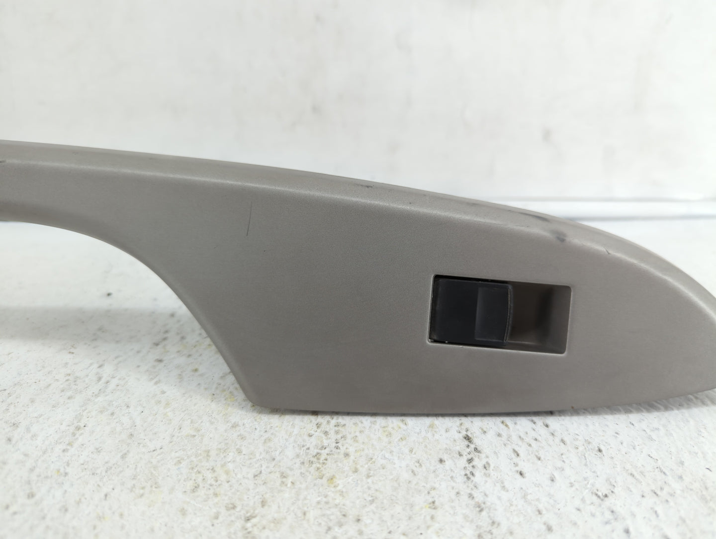 2010 Toyota Corolla Passenger Right Rear Power Window Switch 74271-02260 - Oemusedautoparts1.com