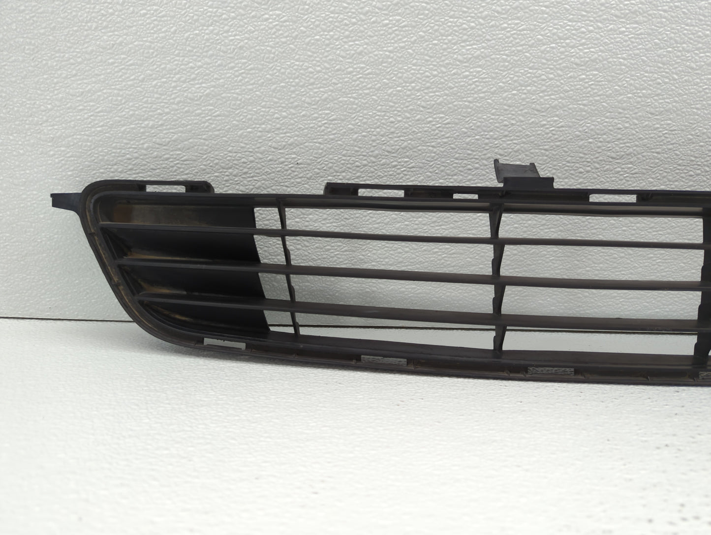 2009-2010 Toyota Corolla Front Bumper Grille Cover - Oemusedautoparts1.com