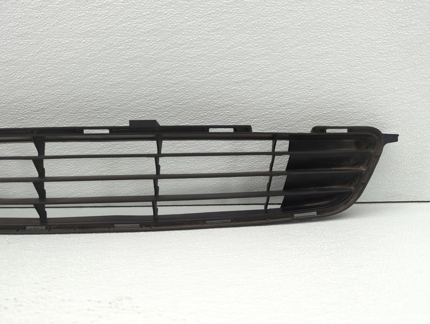 2009-2010 Toyota Corolla Front Bumper Grille Cover - Oemusedautoparts1.com