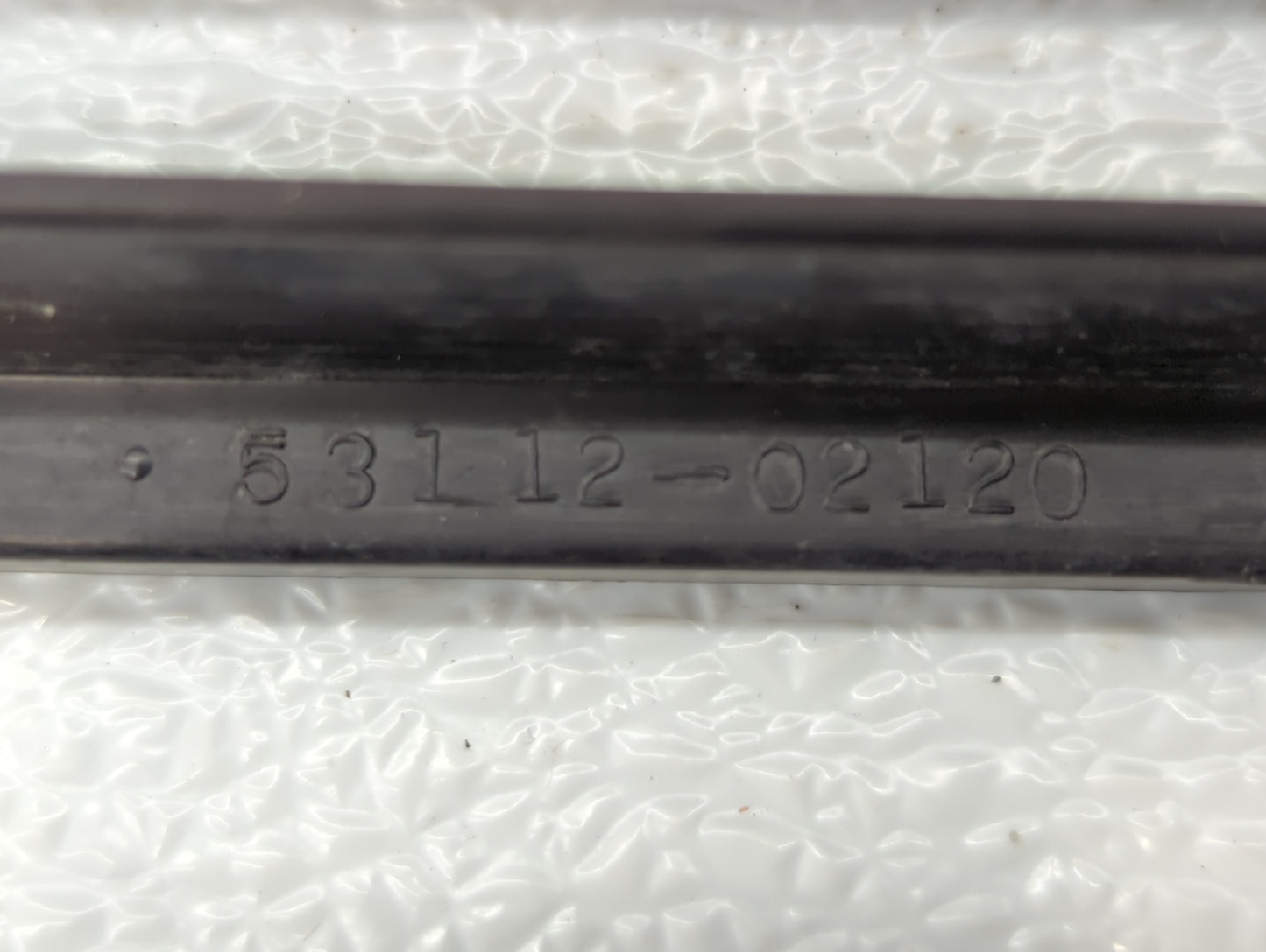 2009-2010 Toyota Corolla Front Bumper Grille Cover - Oemusedautoparts1.com