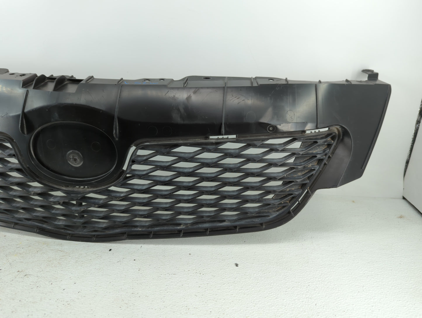 2009-2010 Toyota Corolla Front Grille Bumper Not Included Black - Oemusedautoparts1.com