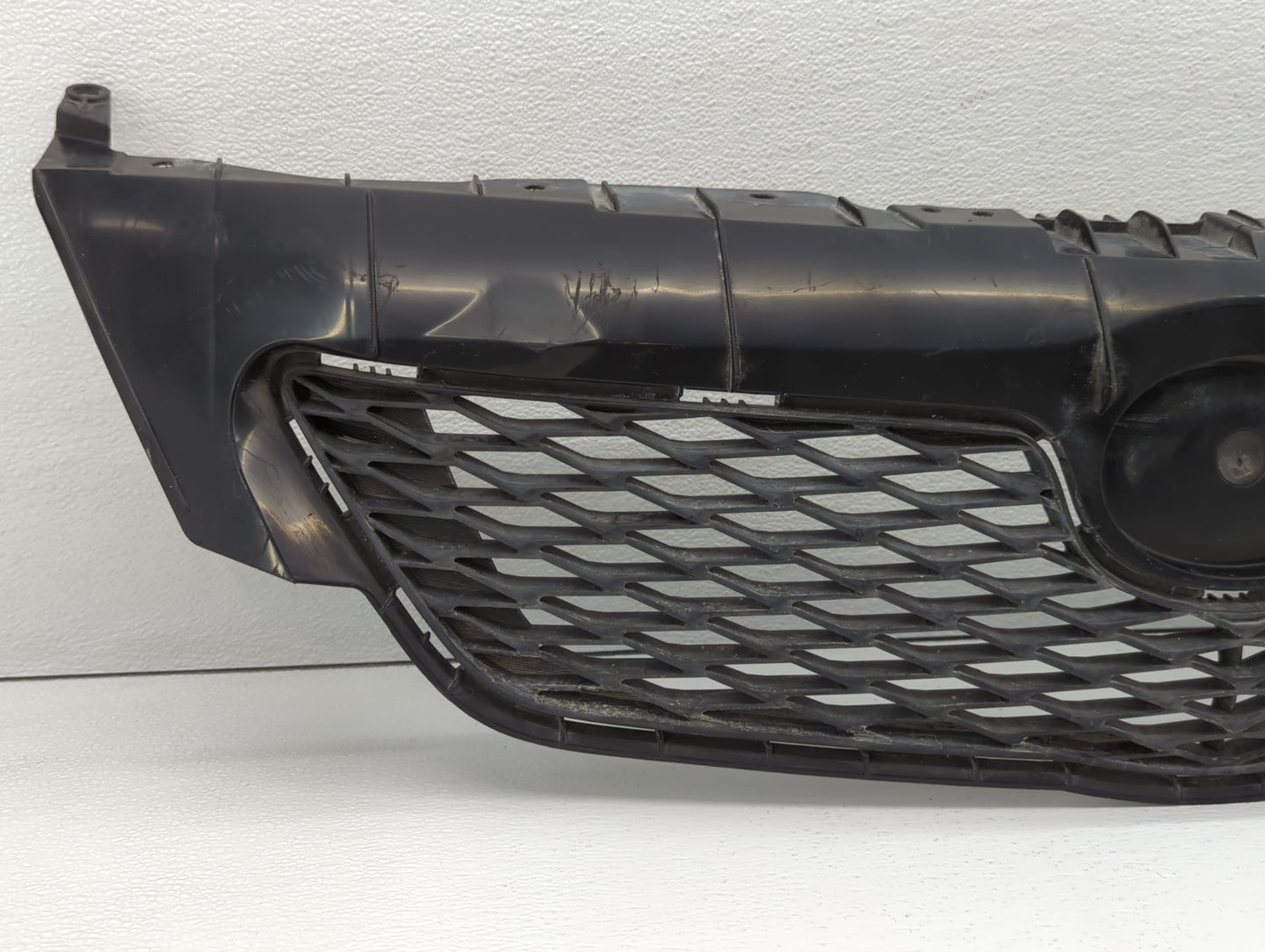 2009-2010 Toyota Corolla Front Bumper Grille Cover - Oemusedautoparts1.com