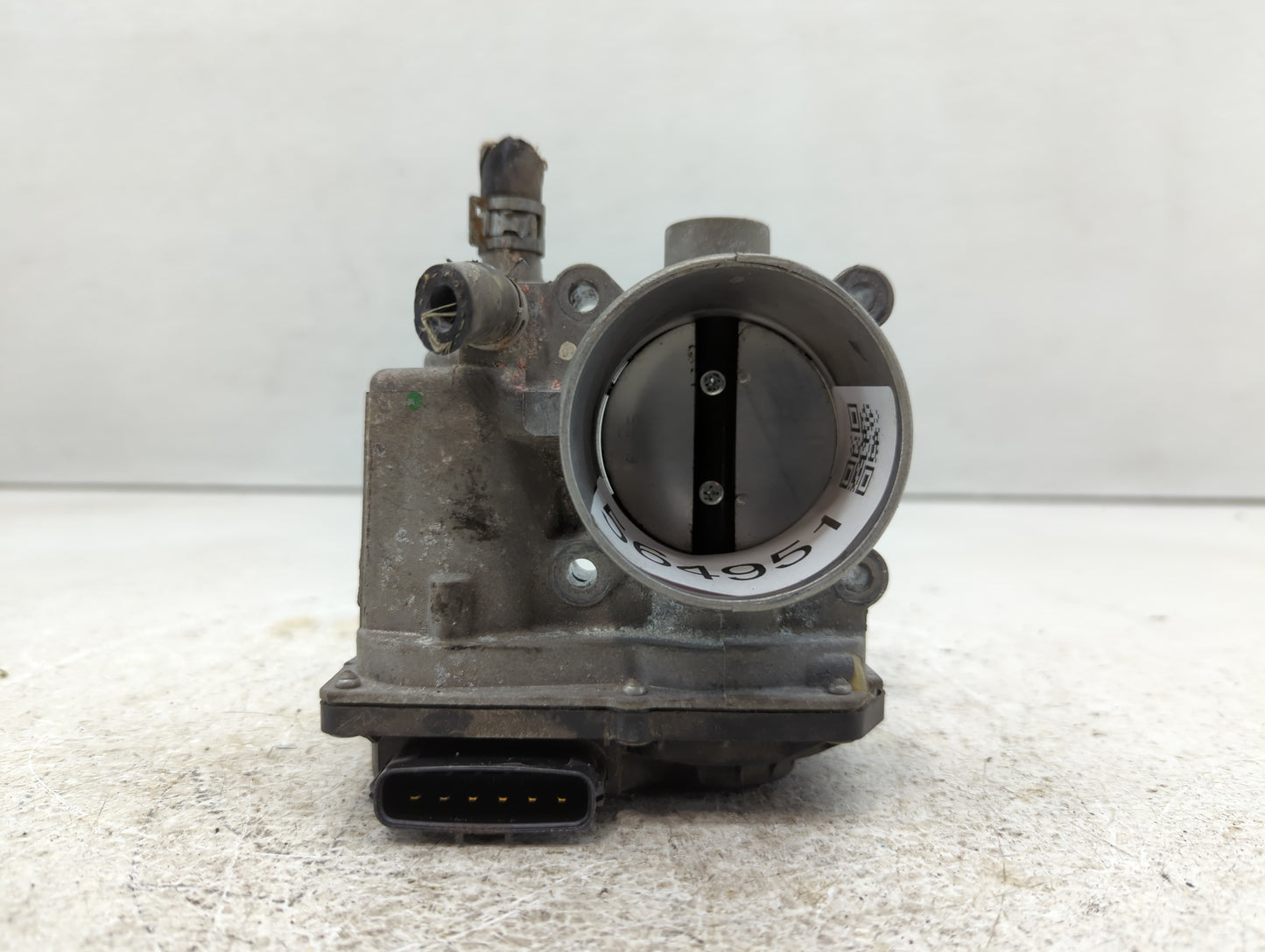 2009-2010 Toyota Corolla Throttle Body P/N:22030-0T040 Fits Fits 2009 2010 OEM Used Auto Parts - Oemusedautoparts1.com