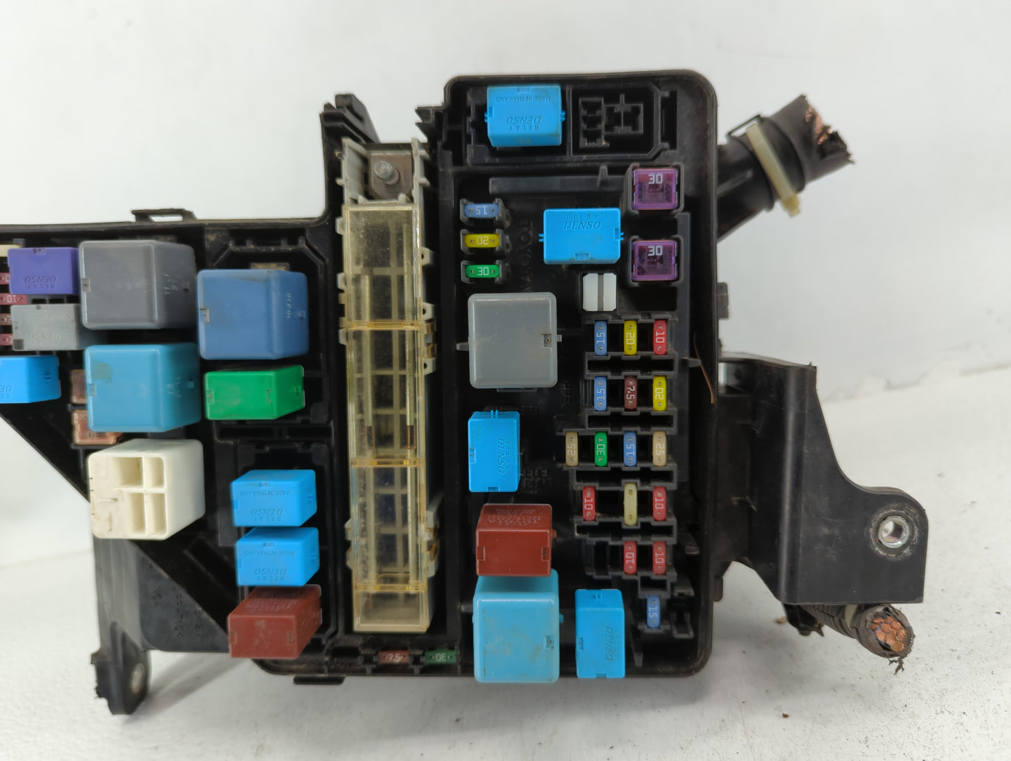 2009-2013 Toyota Corolla Fusebox Fuse Box Panel Relay Module P/N:7154-8434 82672-08053 Fits Fits 2009 2010 2011 2012 2013 20