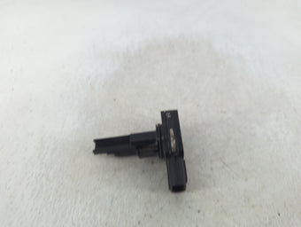 compare product 2009-2019 Toyota Corolla Mass Air Flow Meter Maf