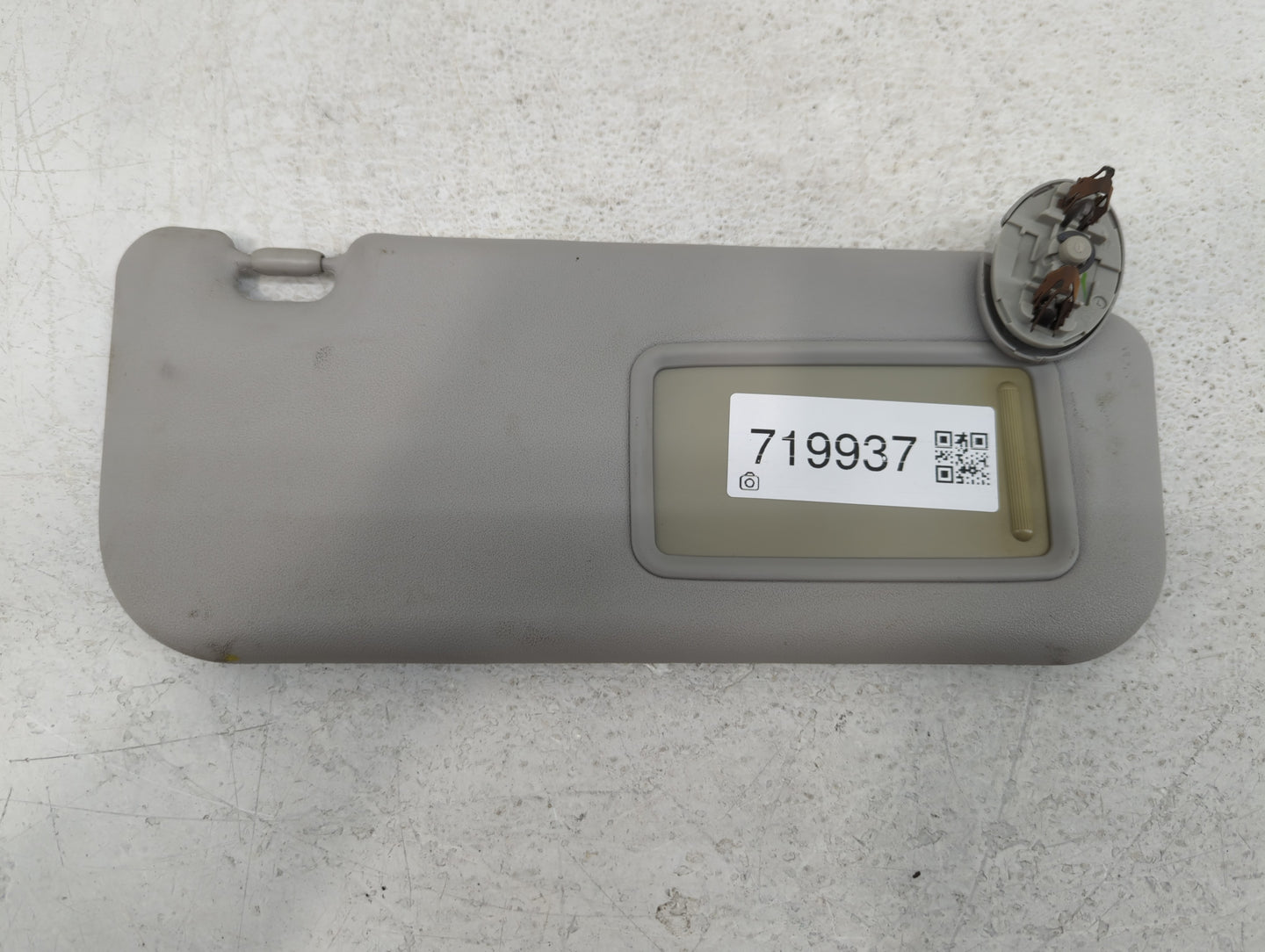 2009-2013 Toyota Corolla Sun Visor Shade Replacement Passenger Right Mirror Fits Fits 2009 2010 2011 2012 2013 OEM Used Auto