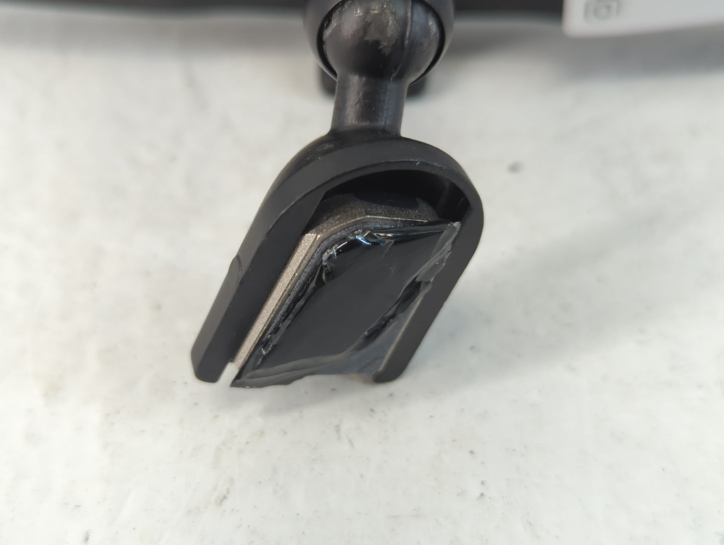 2001-2010 Toyota Highlander Interior Rear View Mirror Replacement OEM P/N:E8011083 Fits OEM Used Auto Parts - Oemusedautopar