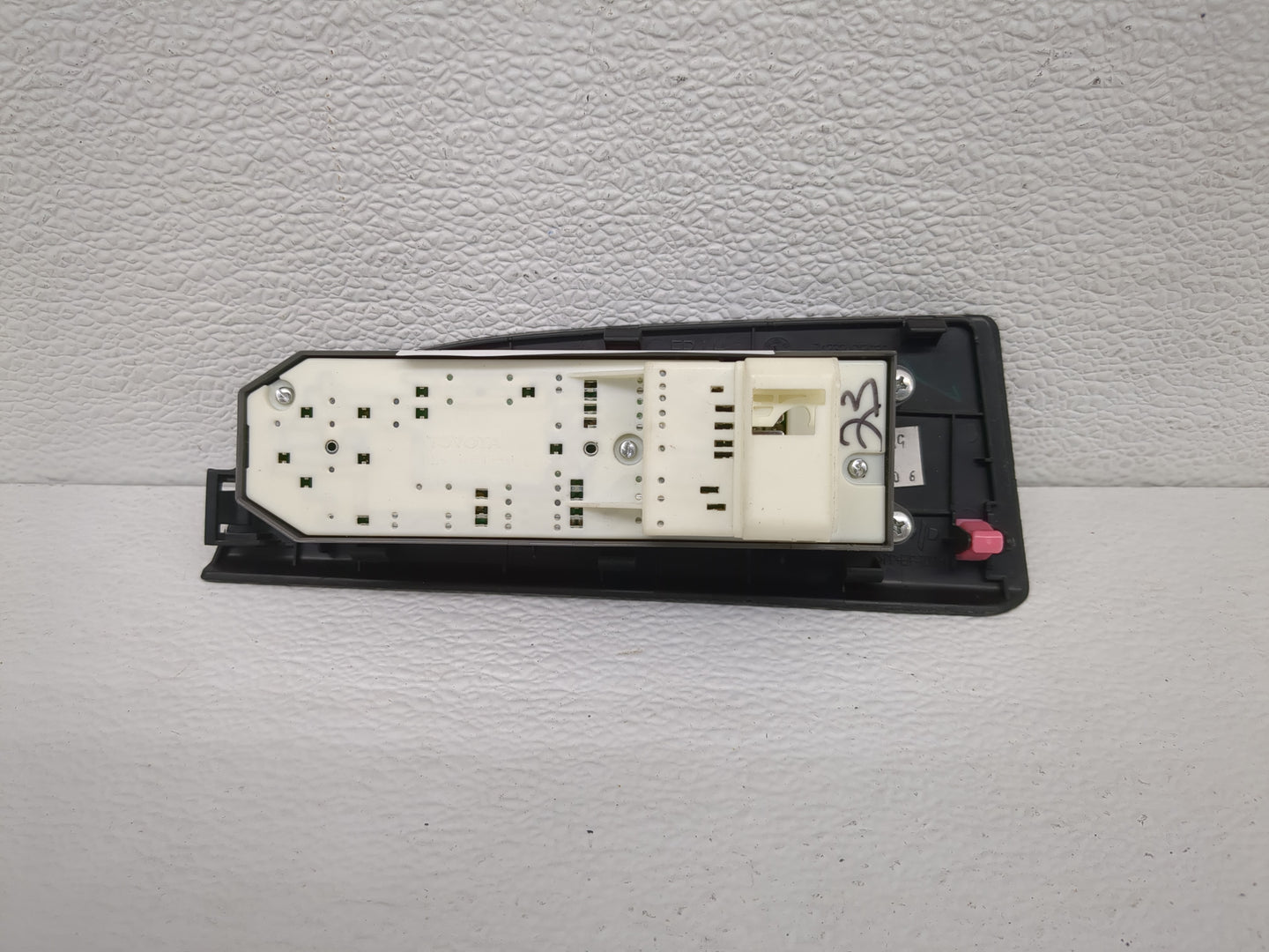 2008-2013 Toyota Highlander Master Power Window Switch Replacement Driver Side Left Fits OEM Used Auto Parts - Oemusedautopa