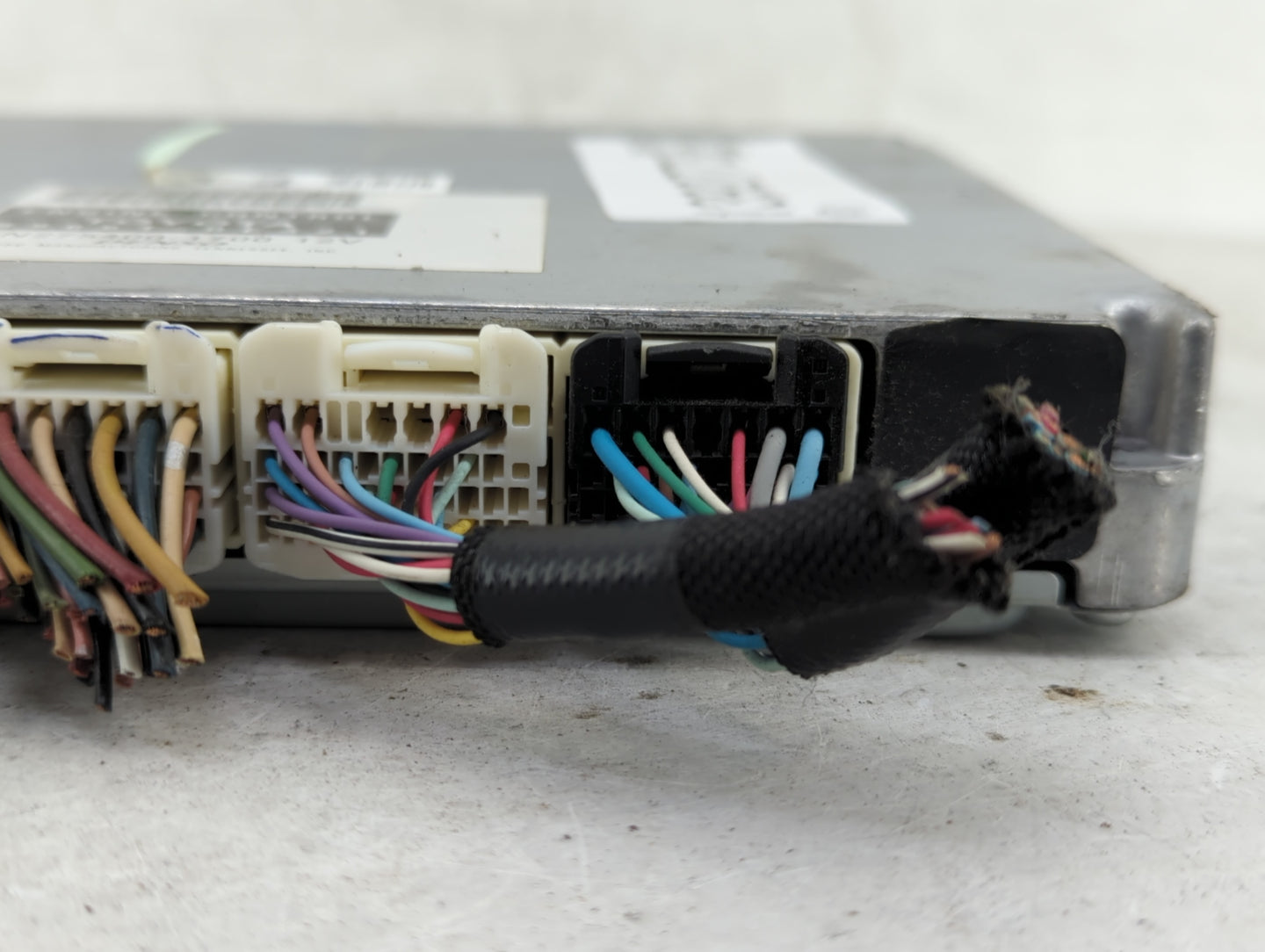 2010 Toyota Highlander PCM Engine Control Computer ECU ECM PCU OEM P/N:TN275400-1700 89661-0E321 Fits OEM Used Auto Parts - 