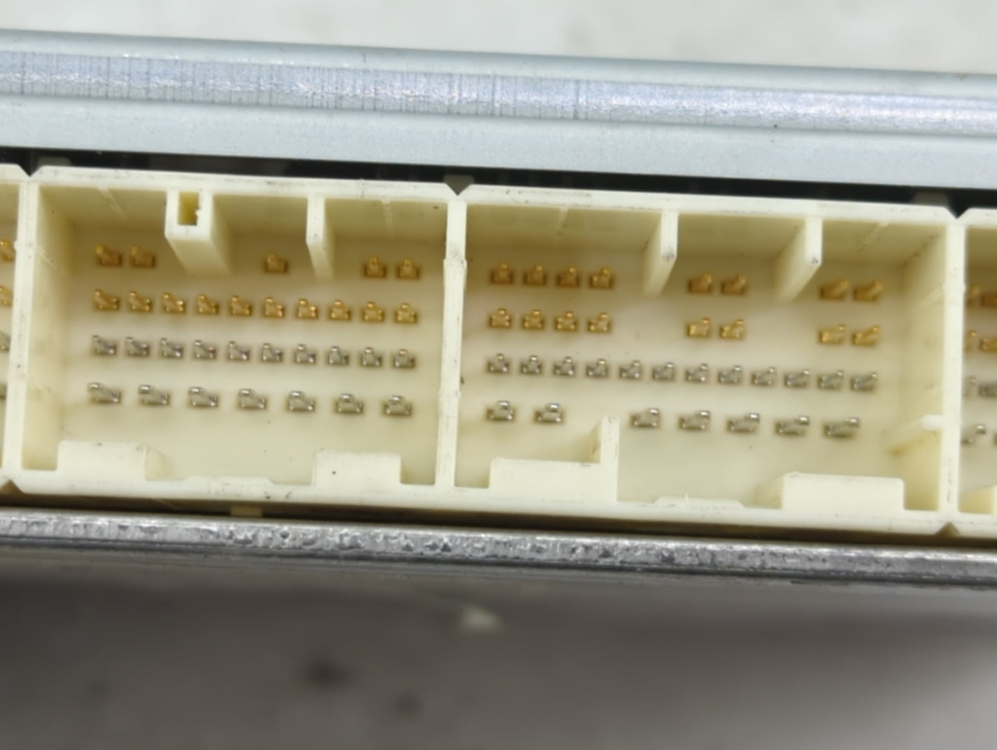 2009-2010 Toyota Highlander PCM Engine Control Computer ECU ECM PCU OEM P/N:89661-0E331 Fits Fits 2009 2010 OEM Used Auto Pa