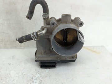 2004-2010 Toyota Highlander Throttle Body P/N:22030-20060 Fits Fits 2003 2004 2005 2006 2007 2008 2009 2010 OEM Used Auto Parts