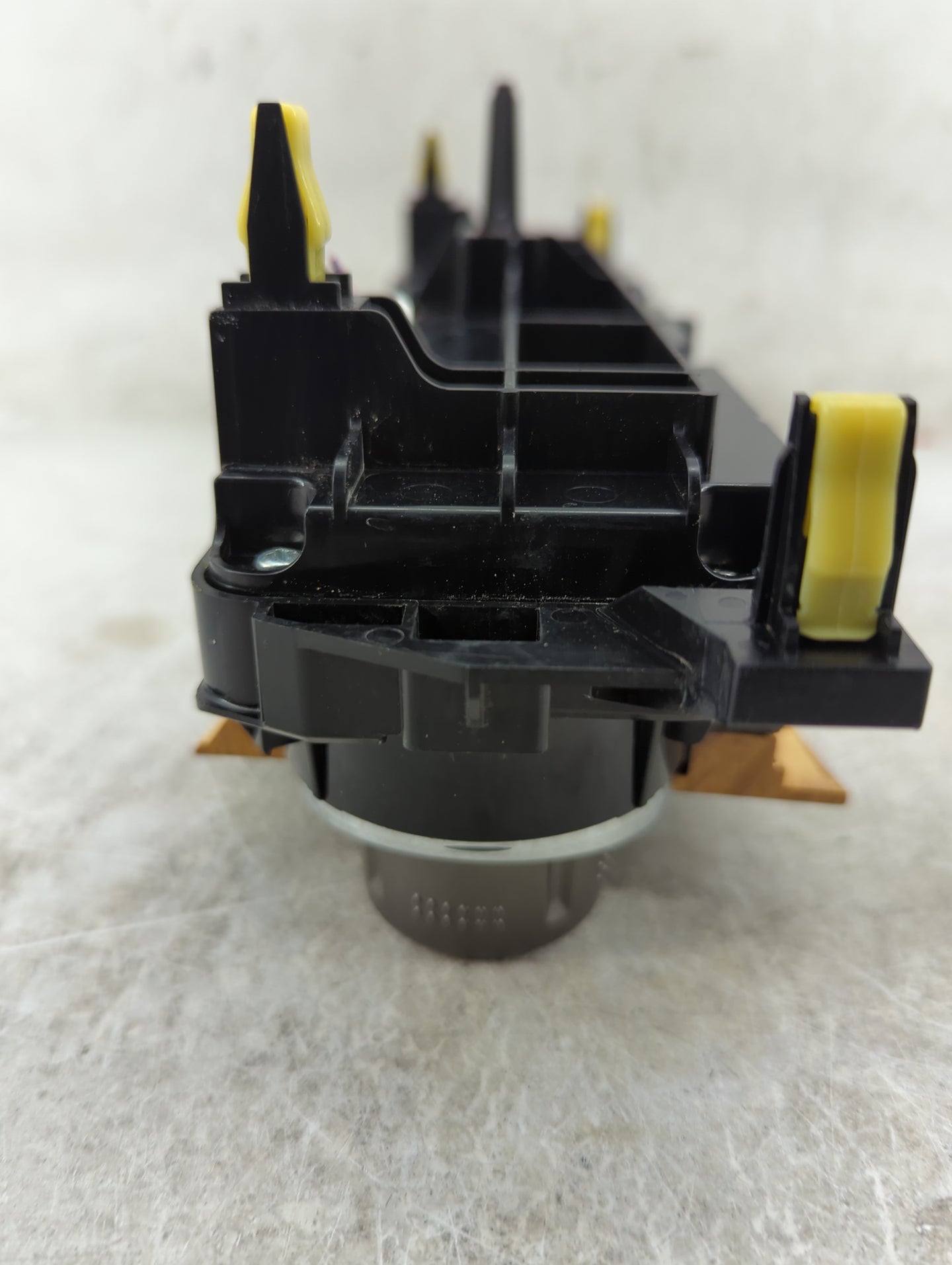 2010 Toyota Highlander Climate Control Module Temperature AC/Heater Replacement P/N:55900-48181 Fits OEM Used Auto Parts - O