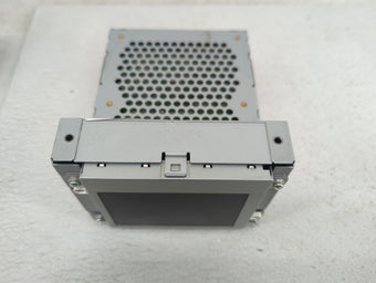 compare product 2009-2010 Toyota Highlander Information Radio Display Screen