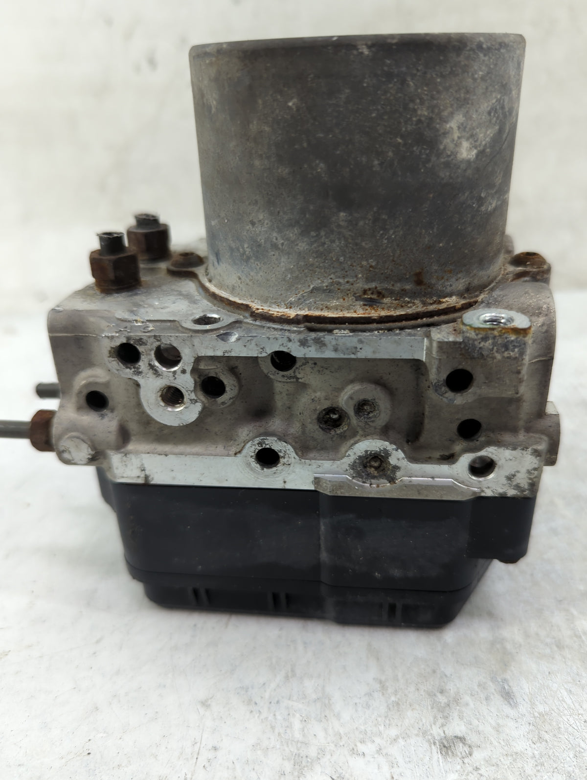 2009-2010 Toyota Highlander Anti-Lock Brake ABS Pump Module Actuator OEM P/N:44540-0E180 89541-48370 Fits Fits 2009 2010 OEM