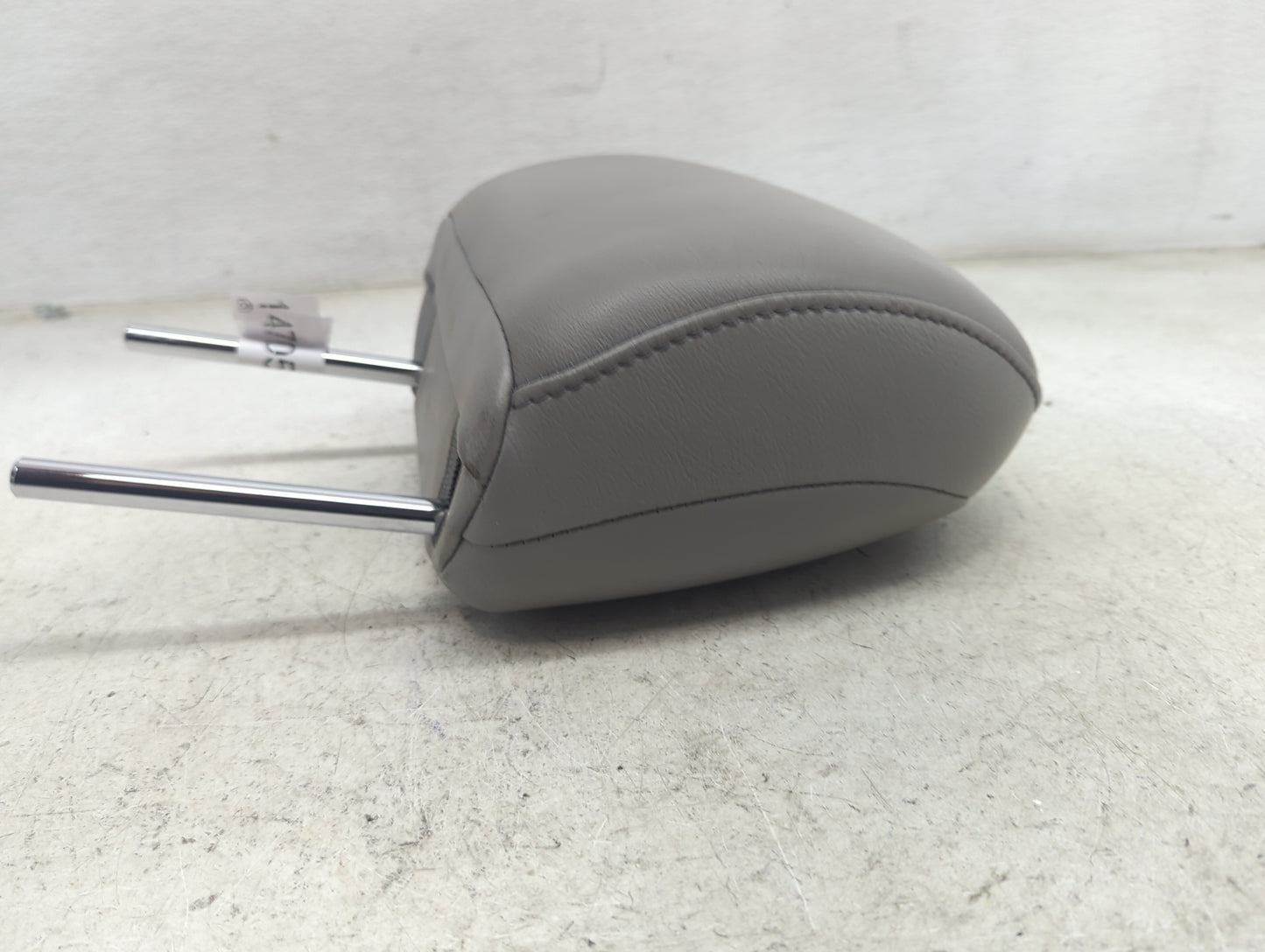 2008-2010 Toyota Highlander Headrest Head Rest Front Driver Seat Grey - Oemusedautoparts1.com
