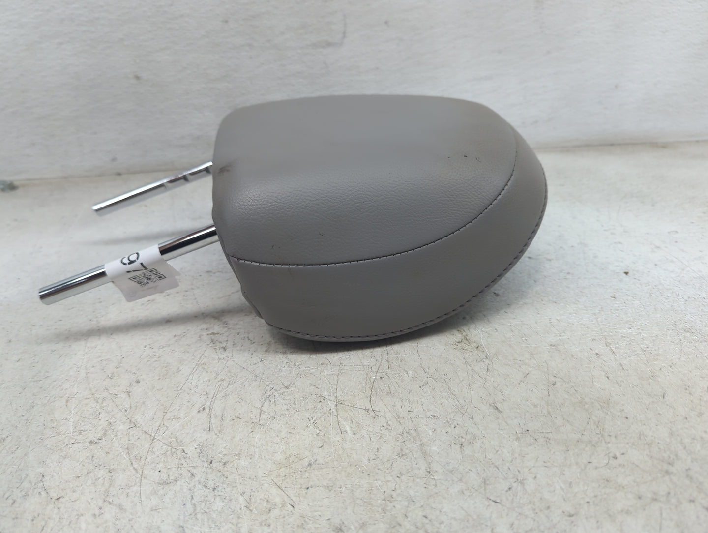 2008-2010 Toyota Highlander Headrest Head Rest Front Driver Seat Grey - Oemusedautoparts1.com