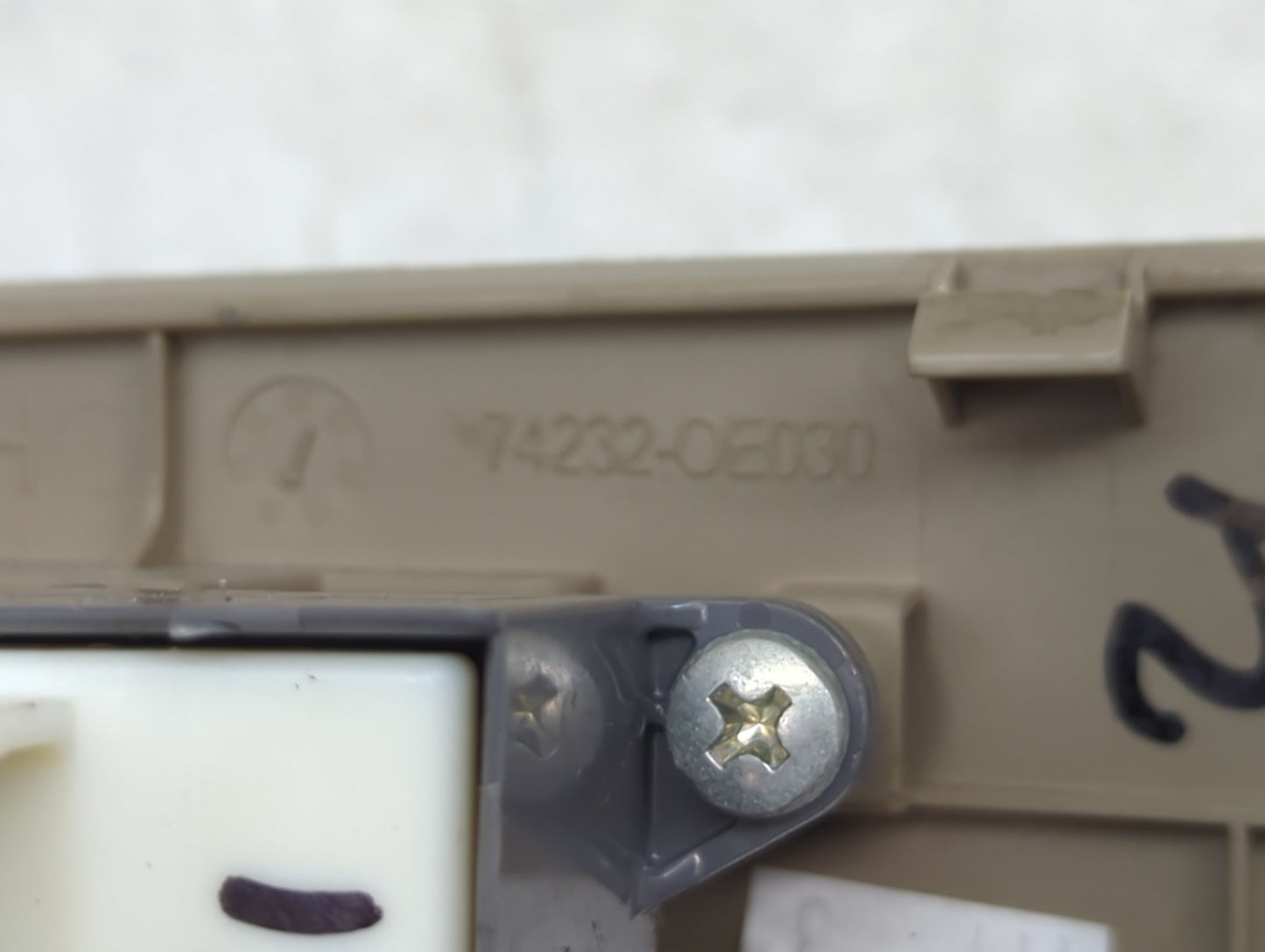 2008-2013 Toyota Highlander Master Power Window Switch Replacement Driver Side Left P/N:74232-0E030 Fits OEM Used Auto Parts
