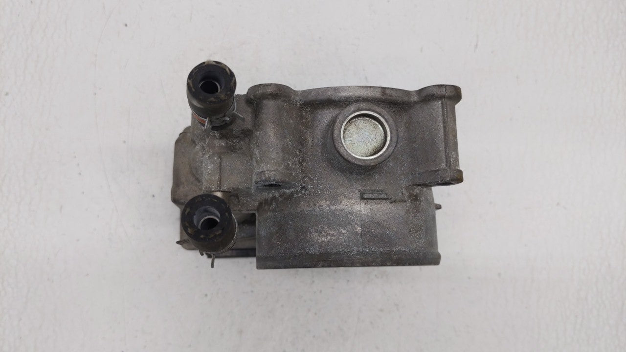2008-2016 Toyota Highlander Throttle Body P/N:22030-0P050 22030-31030 Fits OEM Used Auto Parts - Oemusedautoparts1.com