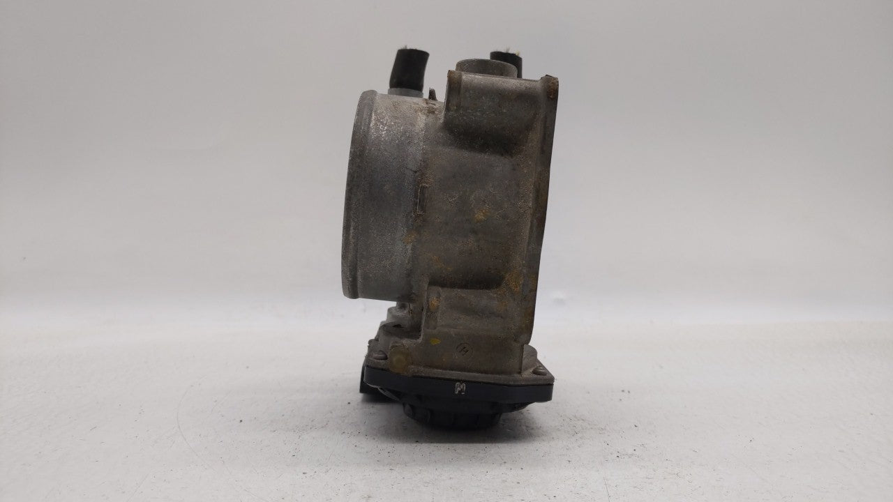 2008-2016 Toyota Highlander Throttle Body P/N:22030-0P050 22030-31030 Fits OEM Used Auto Parts - Oemusedautoparts1.com