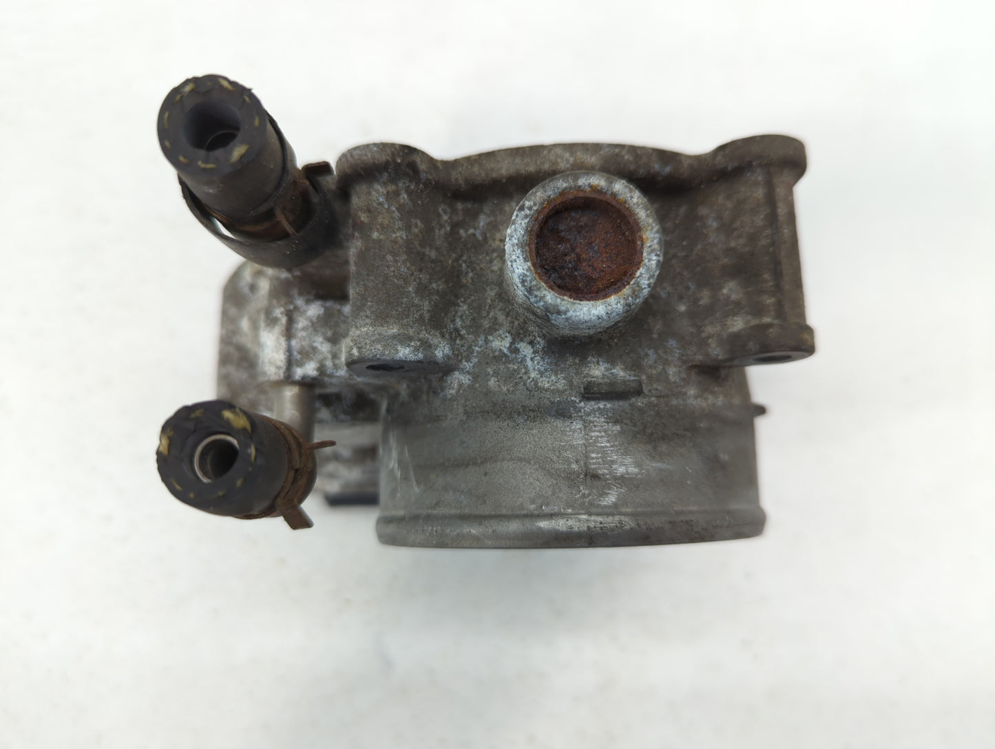 2008-2016 Toyota Highlander Throttle Body P/N:22030-0P050 Fits OEM Used Auto Parts - Oemusedautoparts1.com