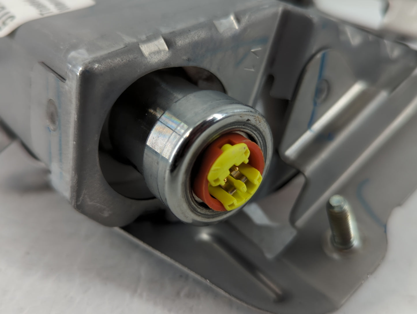 2008-2013 Toyota Highlander Air Bag Driver Left Steering Wheel Mounted - Oemusedautoparts1.com