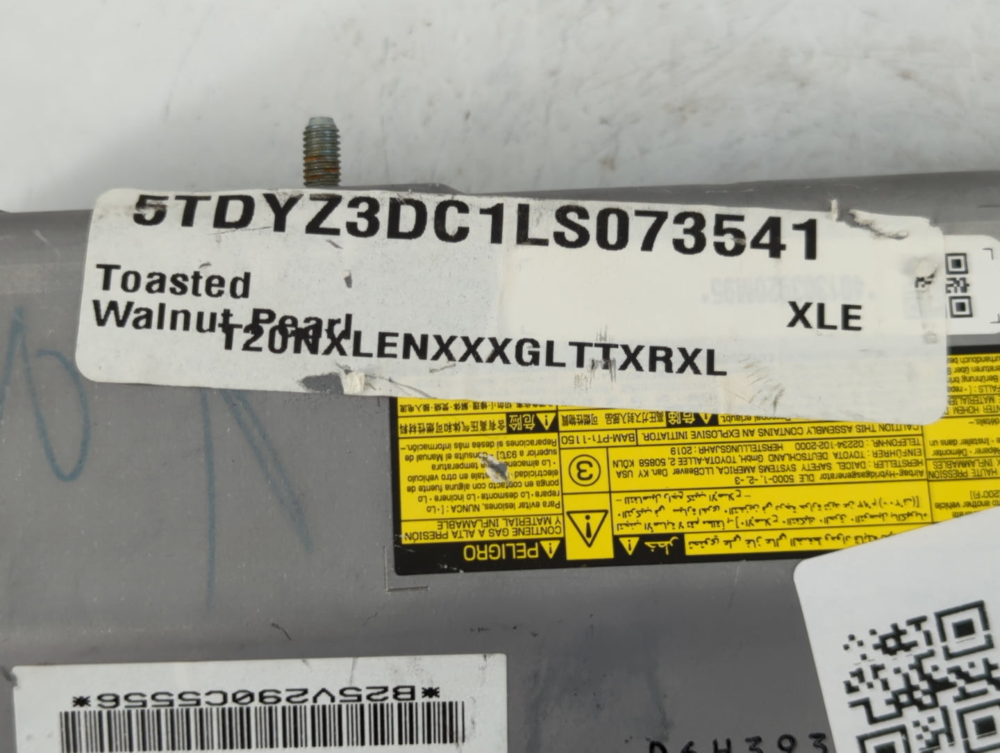 2008-2013 Toyota Highlander Air Bag Driver Left Steering Wheel Mounted - Oemusedautoparts1.com